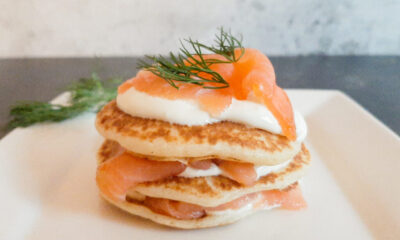 Blini's met gerookte zalm